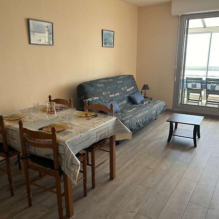 Appartement 2 Pieces Avec Balcon Et Parking A Saint-Gilles-Croix-De-Vie - Fr-1-224-39 Eksteriør bilde