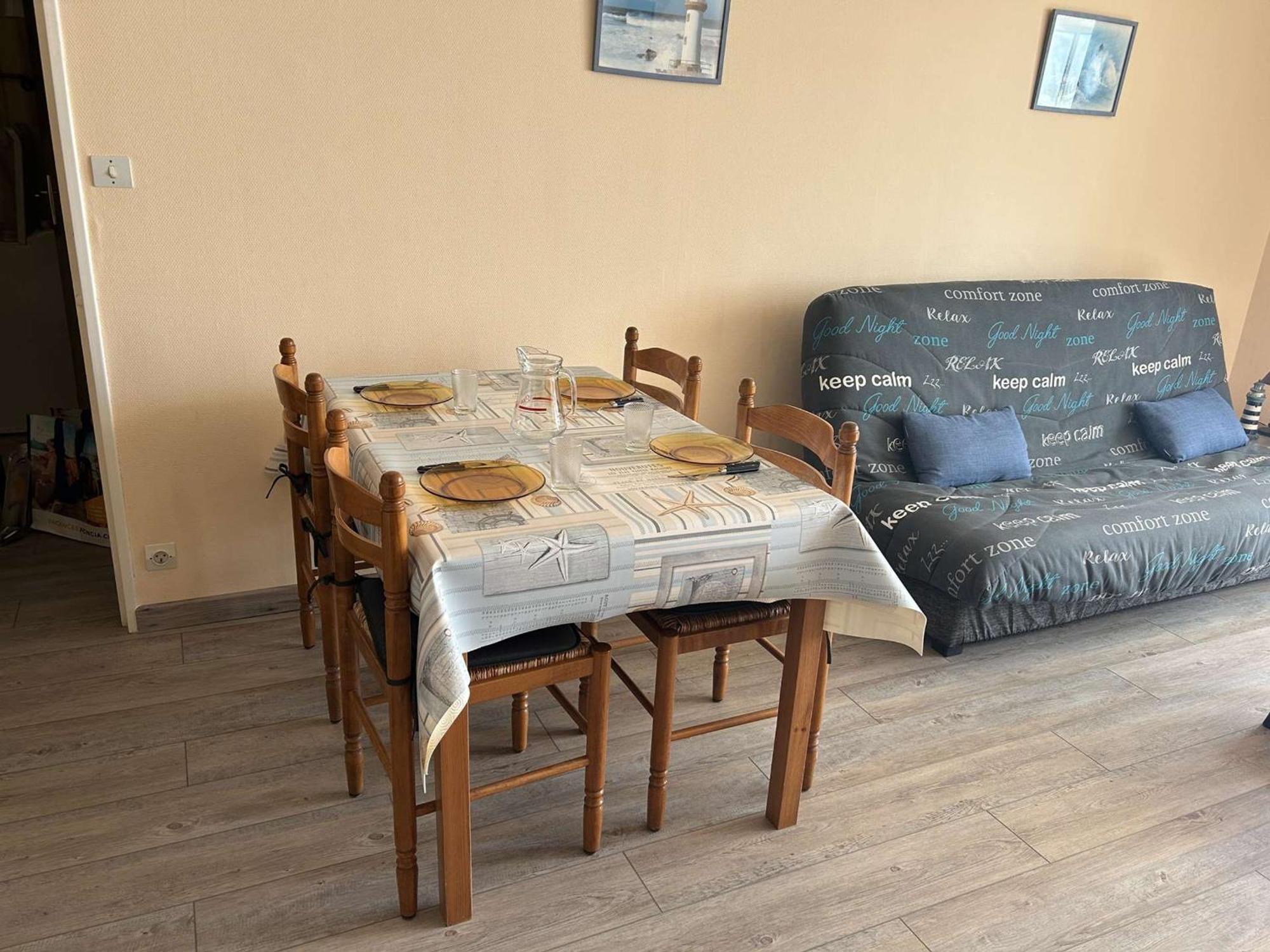 Appartement 2 Pieces Avec Balcon Et Parking A Saint-Gilles-Croix-De-Vie - Fr-1-224-39 Eksteriør bilde